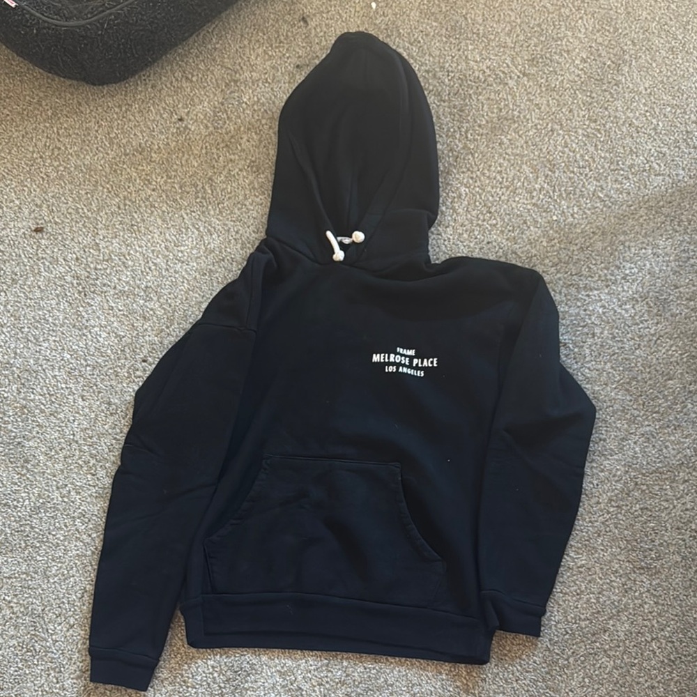 Woman’s frame hoodie